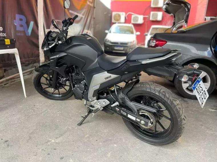 Yamaha Fazer 250 Preto 3