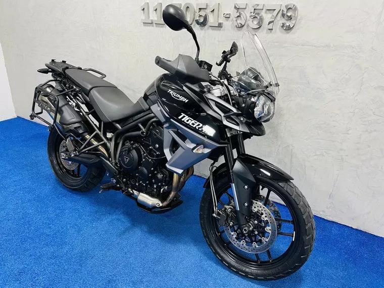 Triumph Tiger 800 Preto 16