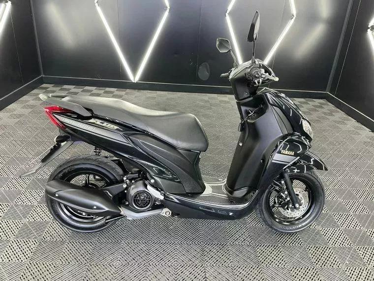 Yamaha Fluo Preto 11