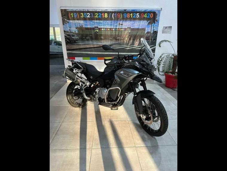 BMW F 850 Preto 28