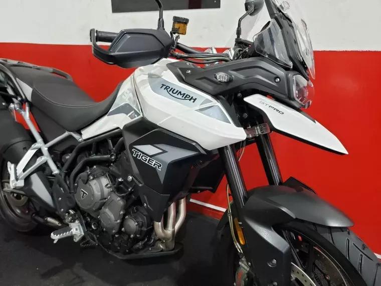 Triumph Tiger 900 Branco 10