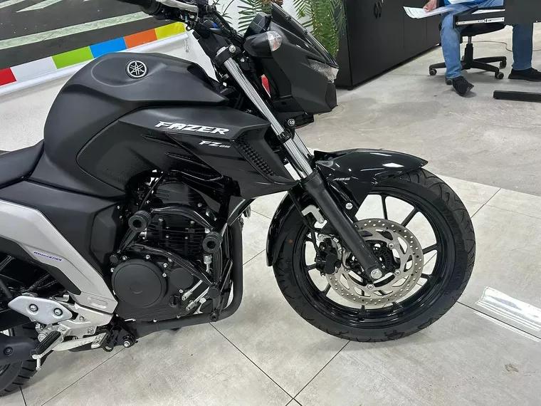 Yamaha Fazer 250 Preto 8