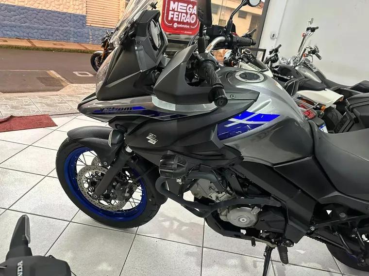 Suzuki V-Strom Cinza 16