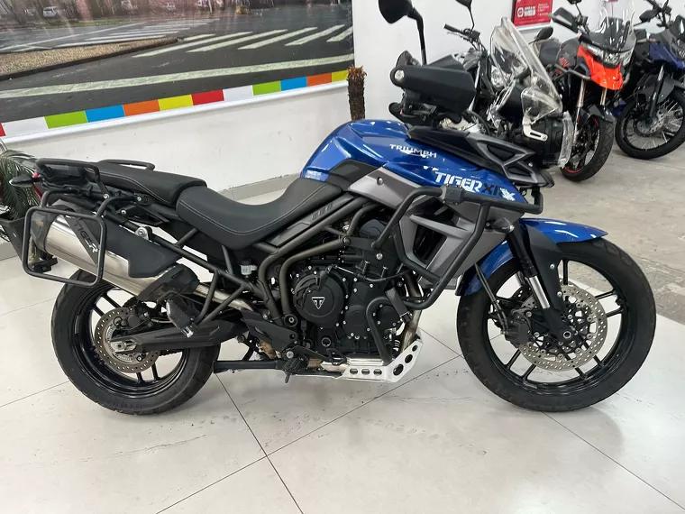 Triumph Tiger 800 Azul 1