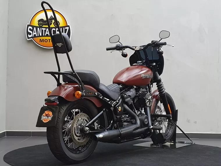 Harley-Davidson Street Bob Vermelho 7