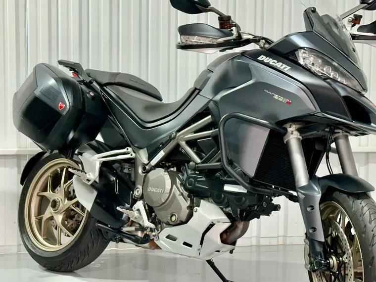 Ducati Multistrada Cinza 2