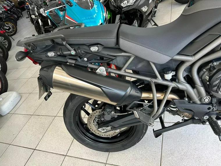 Triumph Tiger 800 Preto 16