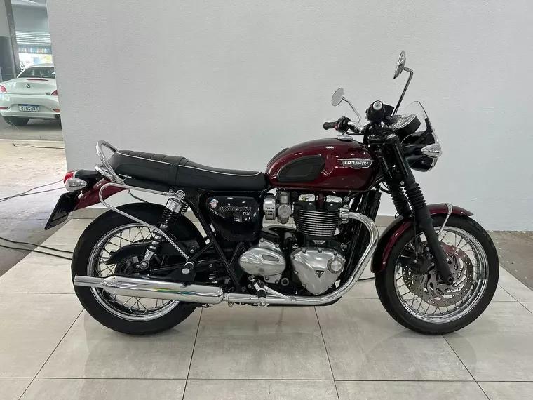 Triumph Bonneville Vinho 2