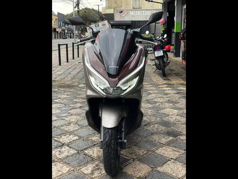 Honda PCX Marrom 2