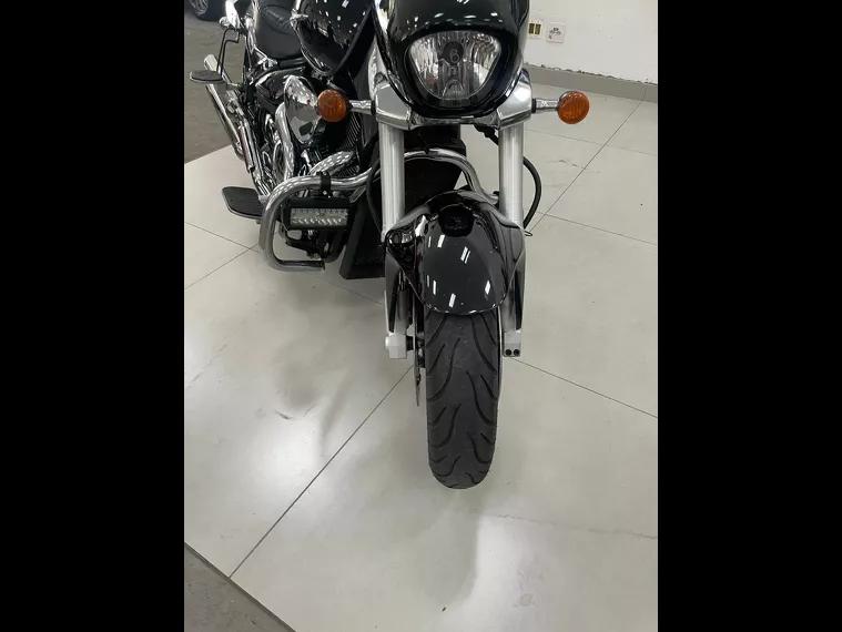 Suzuki Boulevard Preto 10