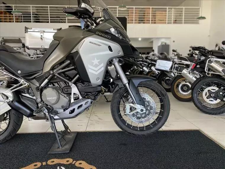 Ducati Multistrada Cinza 5