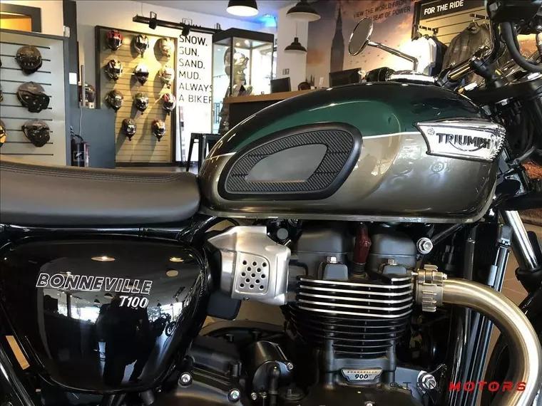 Triumph Bonneville Verde 2