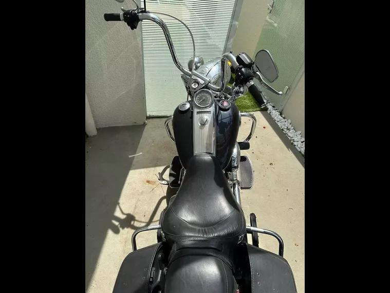 Harley-Davidson Road King Preto 3