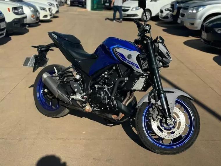 Yamaha MT-03 Azul 4