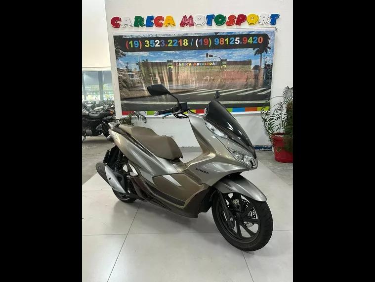 Honda PCX Prata 3