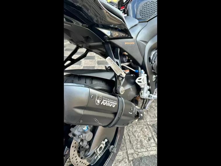 Suzuki GSX-R Preto 4