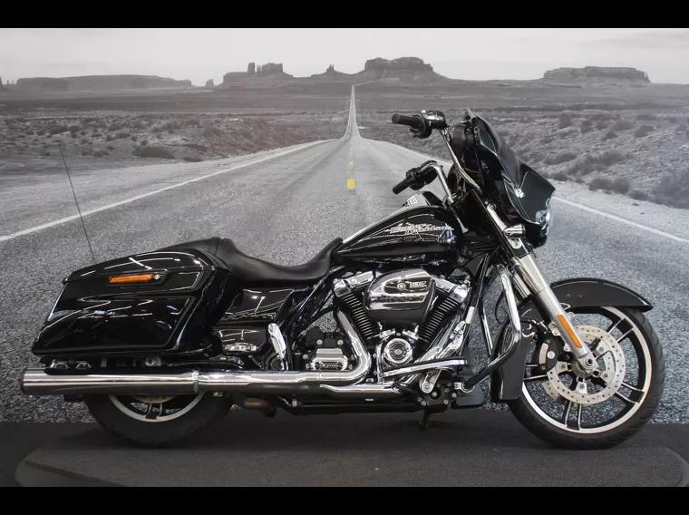 Harley-Davidson Street Glide Preto 9