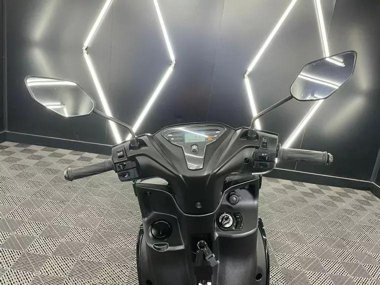 Yamaha Fluo Preto 5