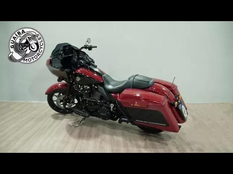 Harley-Davidson Road Glide Vermelho 11