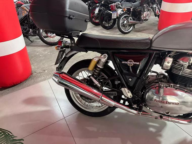 Royal Enfield Interceptor Prata 8