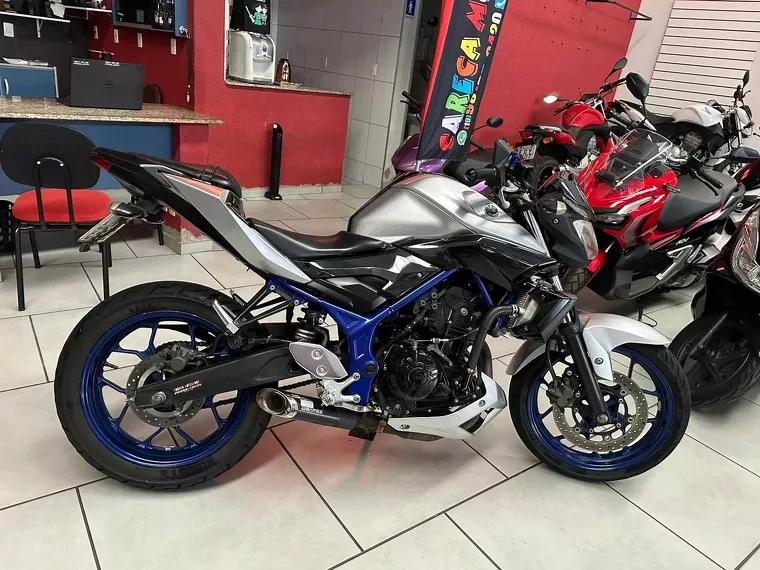 Yamaha MT-03 Cinza 2