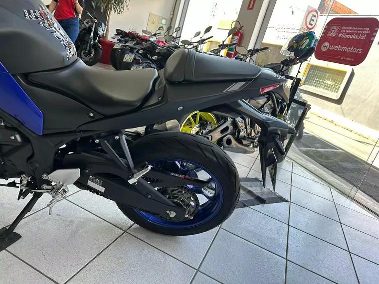 Yamaha MT-03 Azul 19