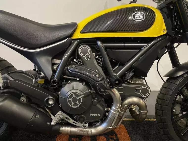 Ducati Scrambler Preto 2