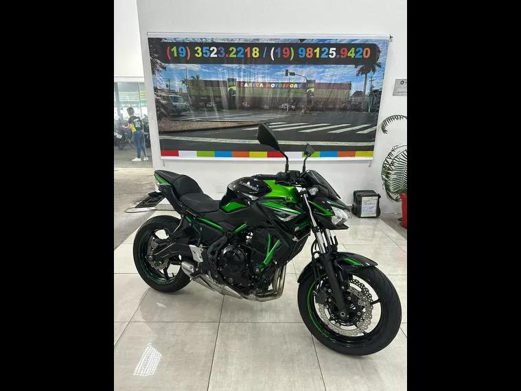 Kawasaki Z 650 Verde 20