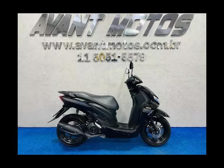 Yamaha Fluo Preto 14