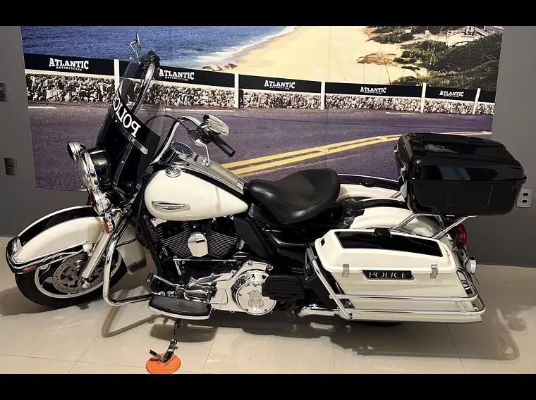 Harley-Davidson Road King Branco 5