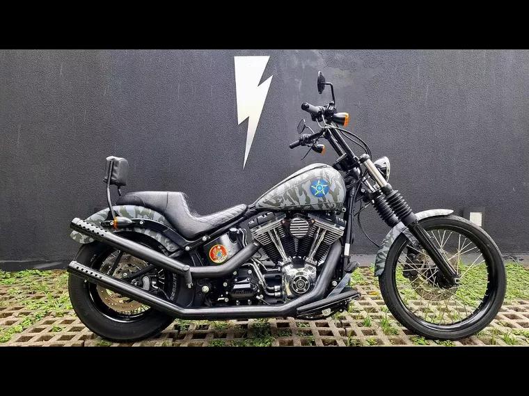 Harley-Davidson Blackline Verde 1