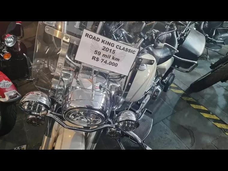 Harley-Davidson Road King Branco 2