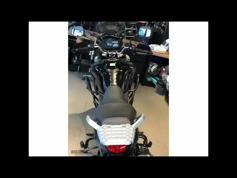 Suzuki V-Strom Preto 5