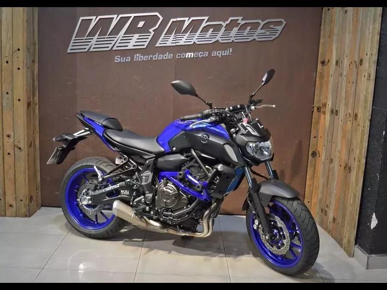 Yamaha MT-07 Azul 3