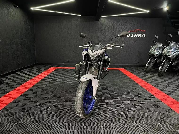 Yamaha MT-03 Azul 1