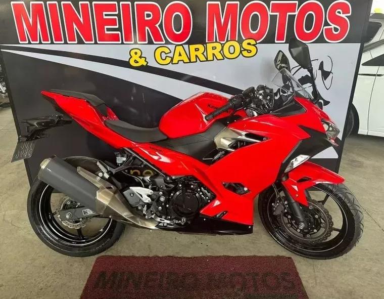 Kawasaki Ninja Vermelho 1