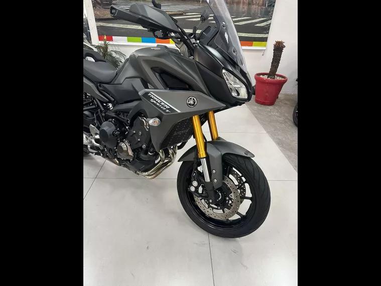 Yamaha MT-09 Preto 15