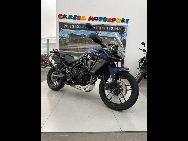 Triumph Tiger 800 Azul 17