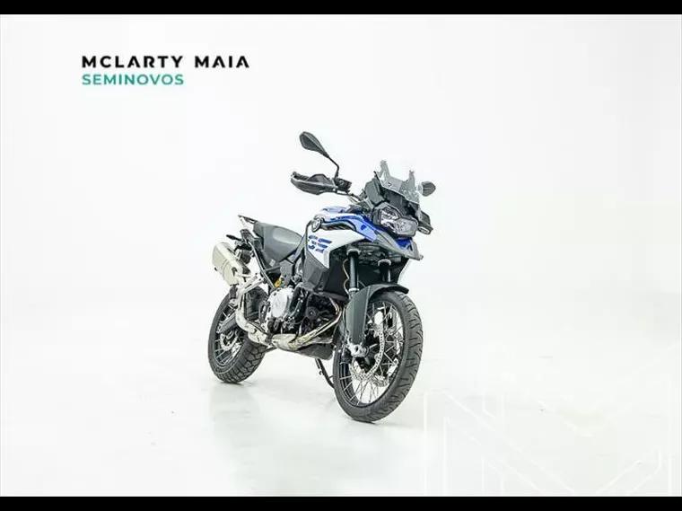 BMW F 850 Azul 2