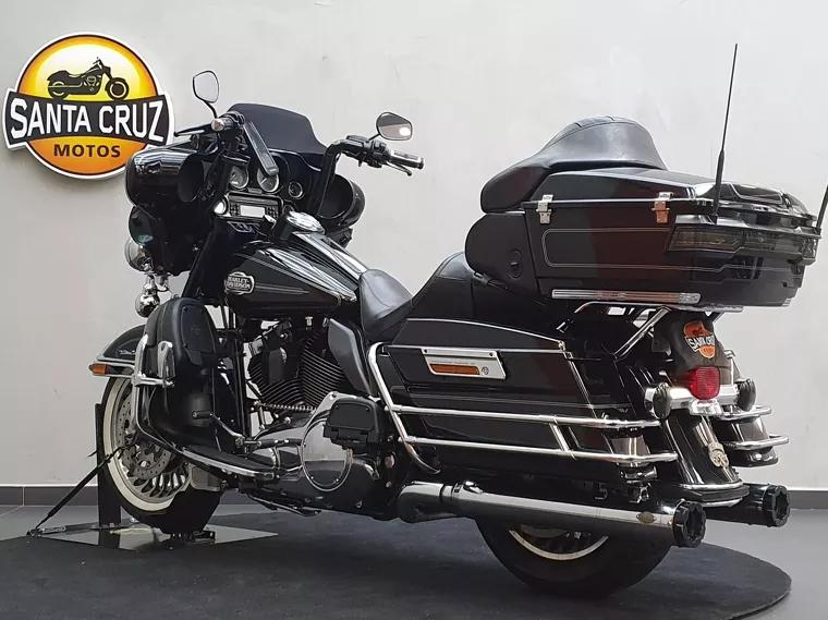 Harley-Davidson Electra Glide Preto 6