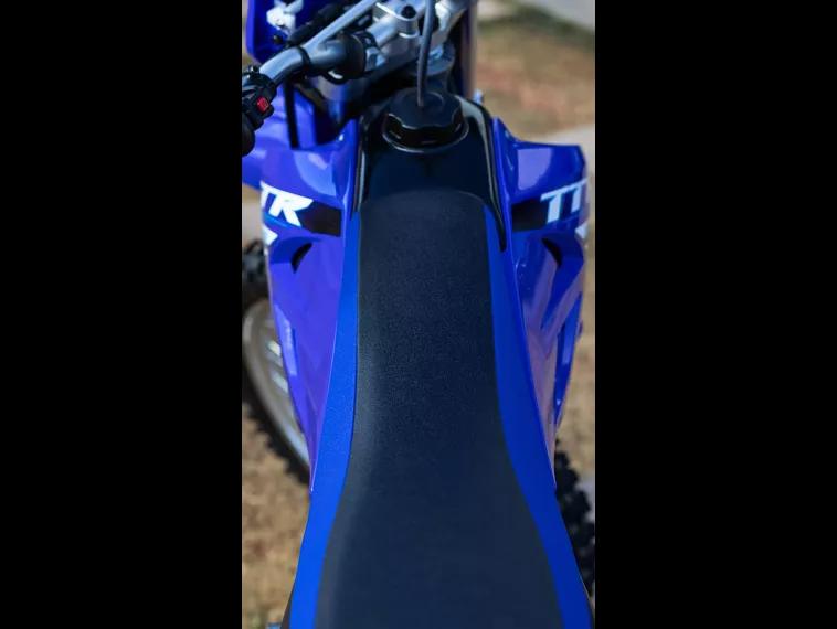 Yamaha TT-R Azul 10