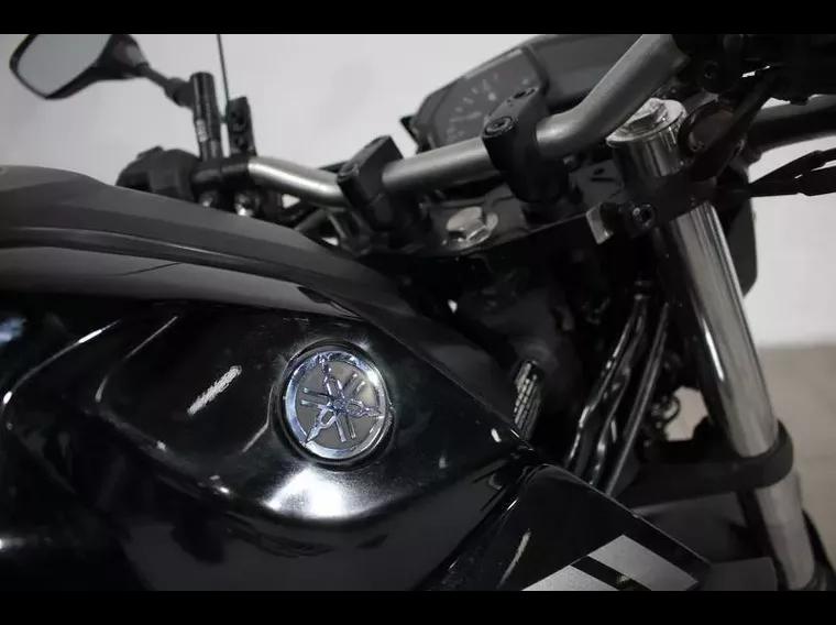 Yamaha MT-03 Preto 24