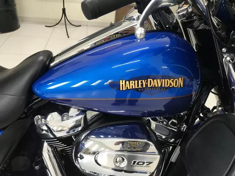 Harley-Davidson Ultra Limited Azul 4