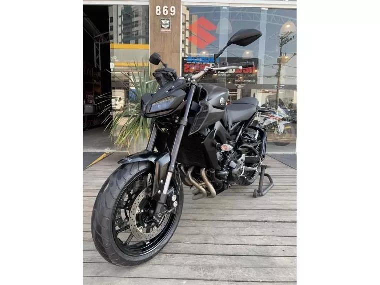 Yamaha MT-09 Preto 9