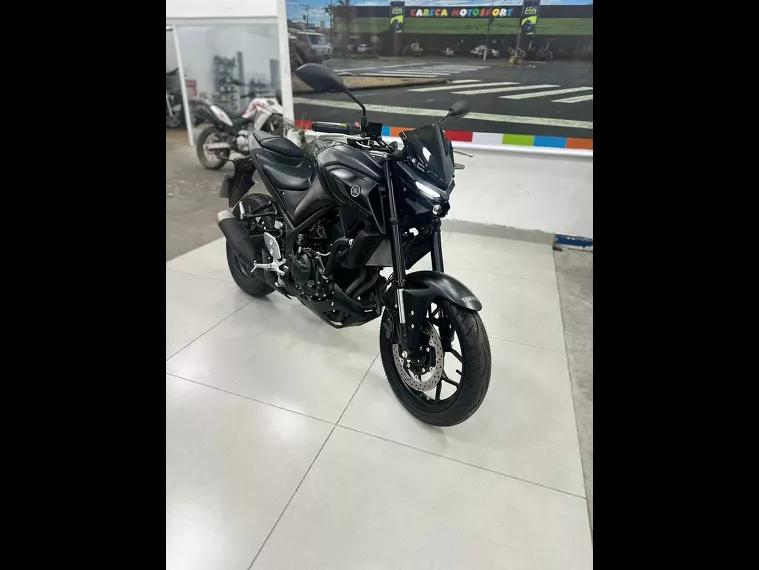 Yamaha MT-03 Preto 11