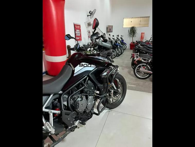 Triumph Tiger 900 Preto 25