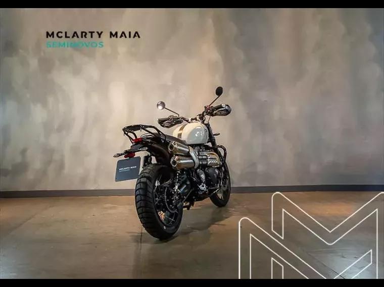 Triumph Scrambler Cinza 4