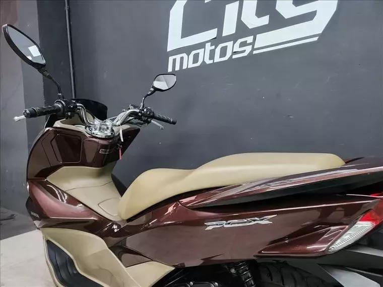 Honda PCX Marrom 10