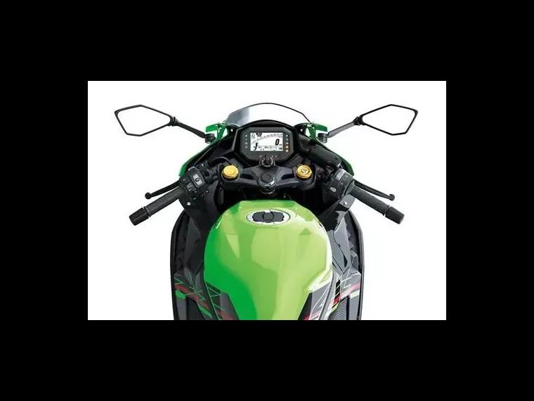 Kawasaki Ninja Verde 4