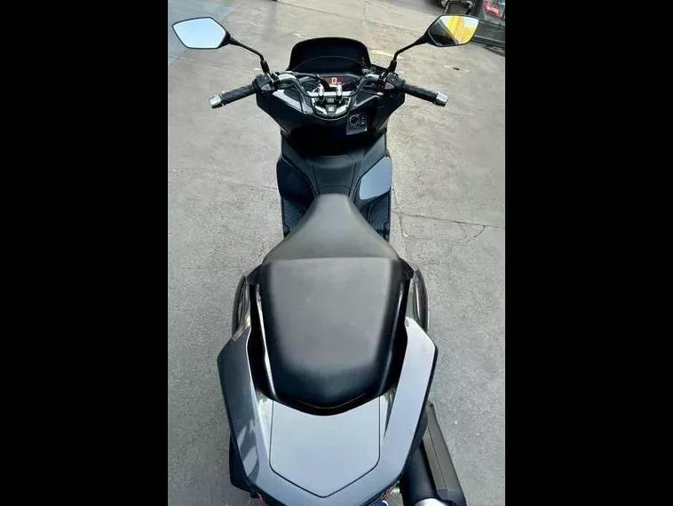 Honda PCX Cinza 7